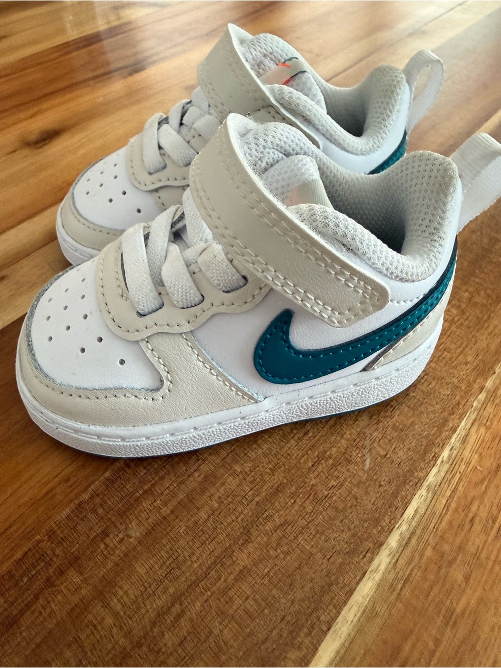 Infant white Nike sneakers - 3C - Brand New